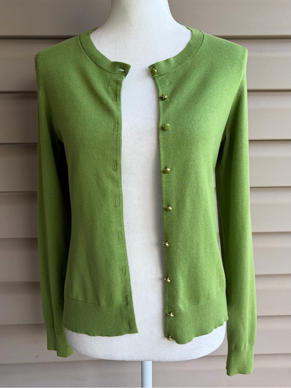 •Banana Republic• Silk Blend Button Front Cardigan Sweater - Size Small